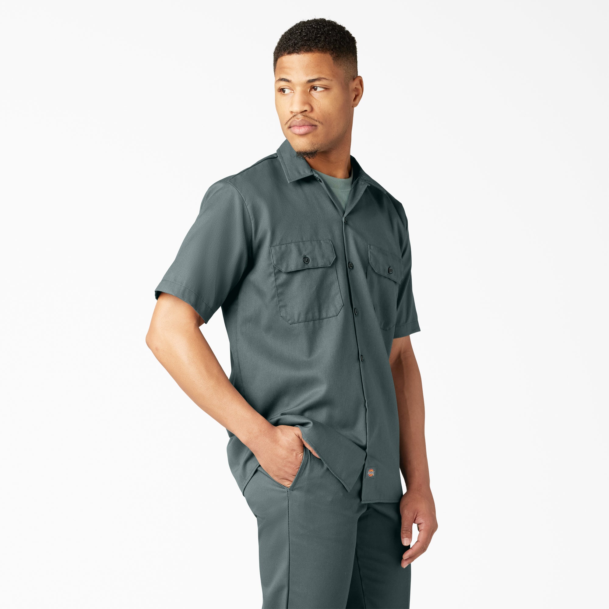 DK0015740LN-A2.jpg