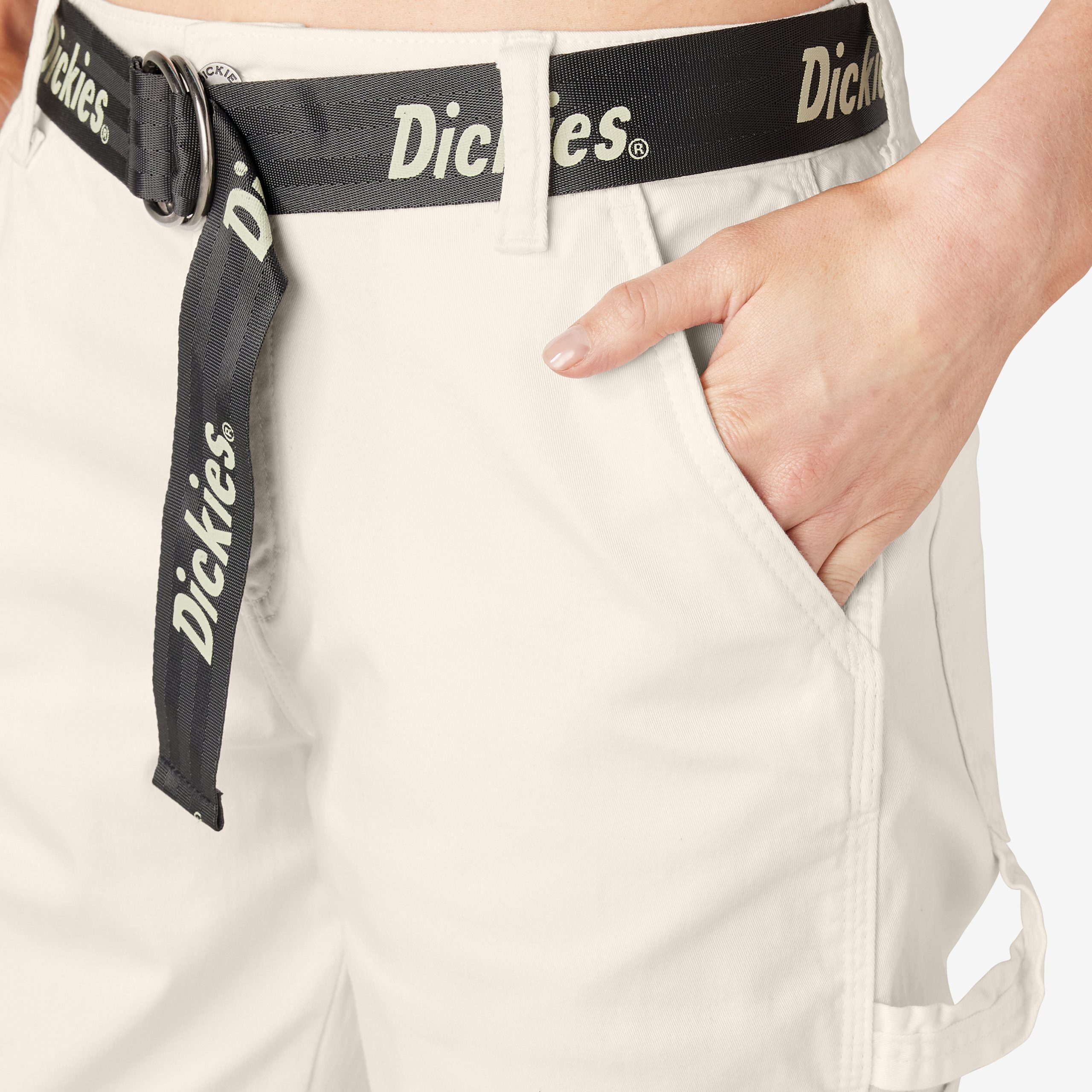 DK0FPR51CL9-A7.jpg