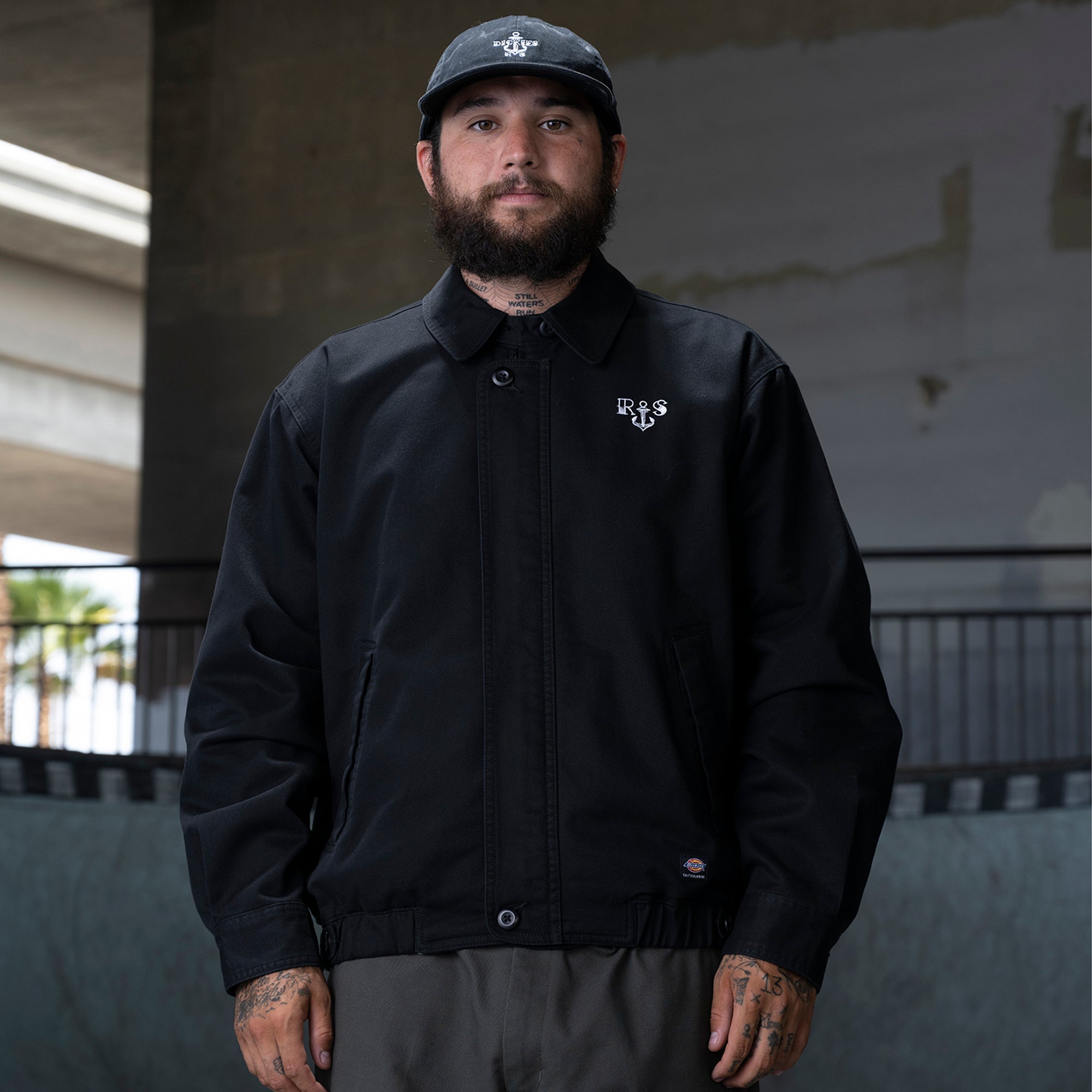 DK0TJRS1BKX-FR.jpg
